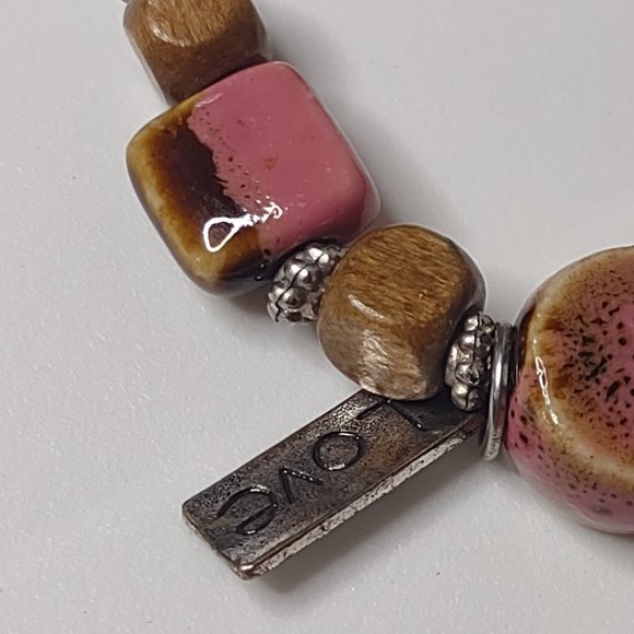 Very Awesome Pink And Silver Tone Beaded Stretch Watch - Picture 6 of 12